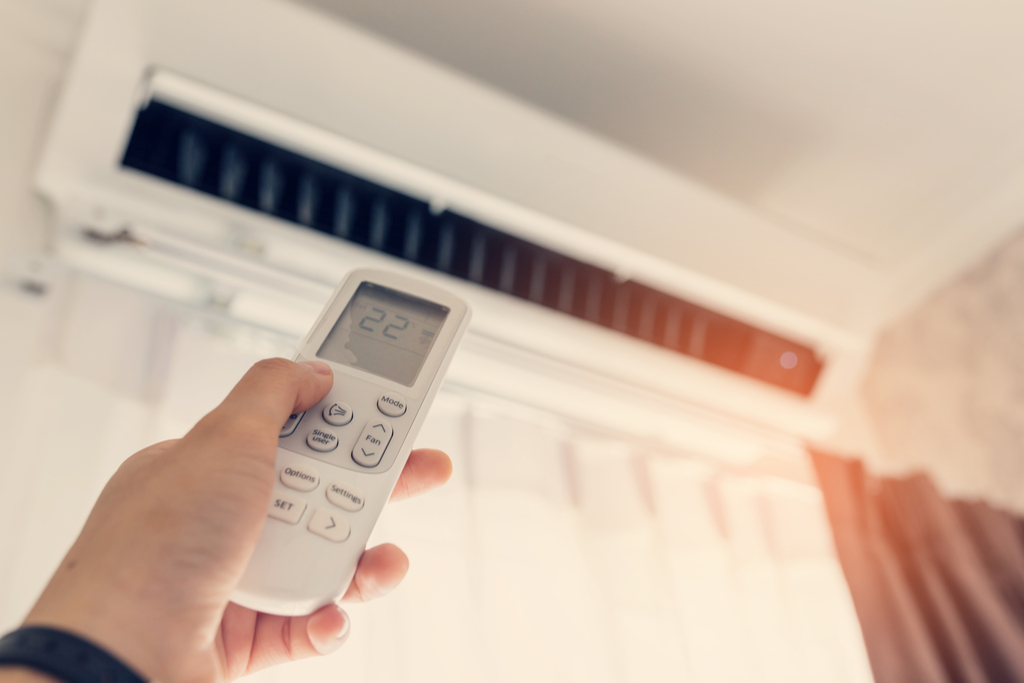 How to Turn on Air Conditioner 
