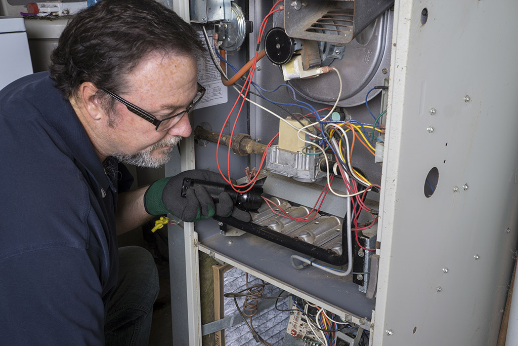 Signs That You Need to Change Your Furnace Immediately | Heating and Air Conditioning Service in Garland, TX