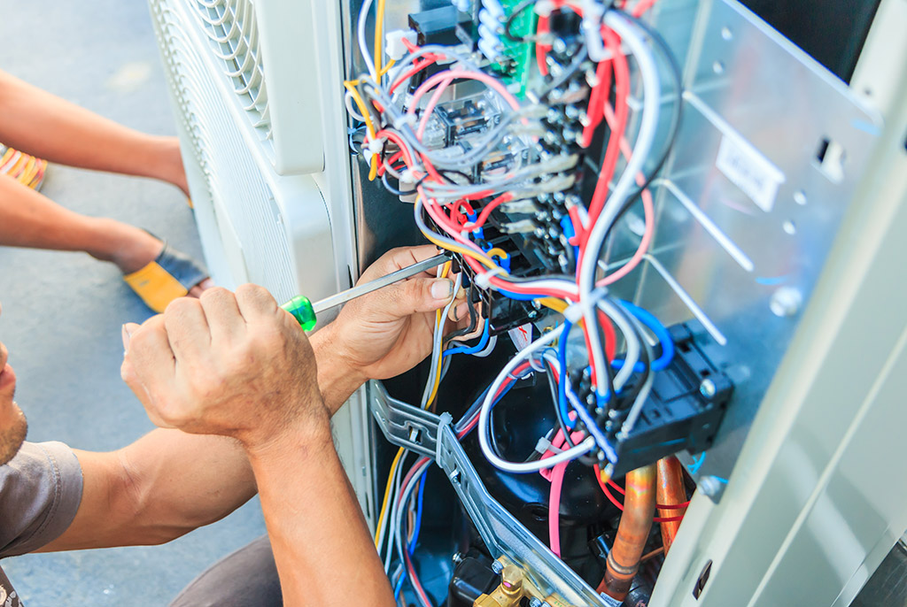 Why Should You Let Professionals Deal with Your Air Conditioner Installation? | Heating and Air Conditioning Service in Richardson, TX