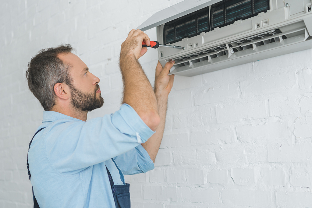 When Do You Need Air Conditioner Repair in Mesquite, TX?