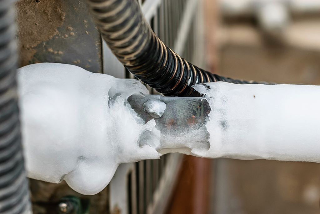 Air Conditioning Service: Signs Of Frozen Evaporator Coils In Homes | Garland, TX